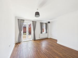 Lounge- click for photo gallery